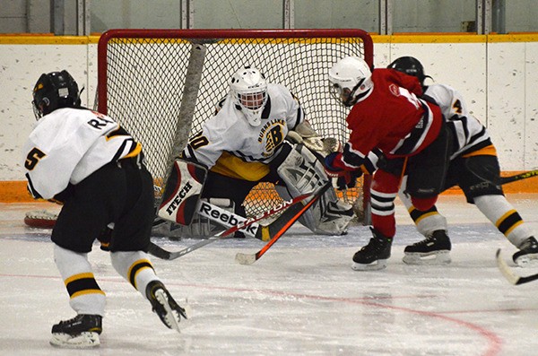 33642burnslakeBurnsLakeminorleaguehockeybackinaction